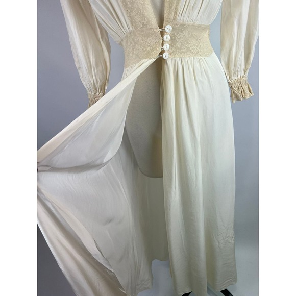 Vintage 1940s Dressing Gown Robe Boudoir Lace Housecoat - Picture 3 of 5